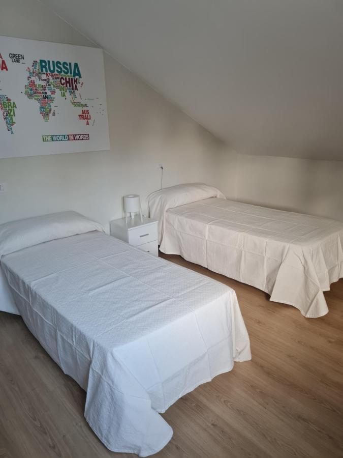 Sleeping Portomarin 1 Hotel Bagian luar foto