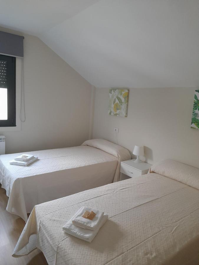 Sleeping Portomarin 1 Hotel Bagian luar foto